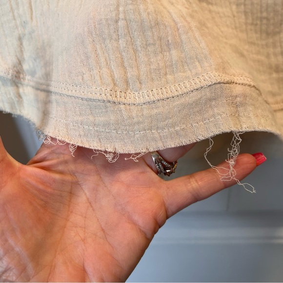 Promesa Lightweight Tan Long Sleeved Chest Pocket Blouse. Size Small. NWT. - Picture 5 of 13